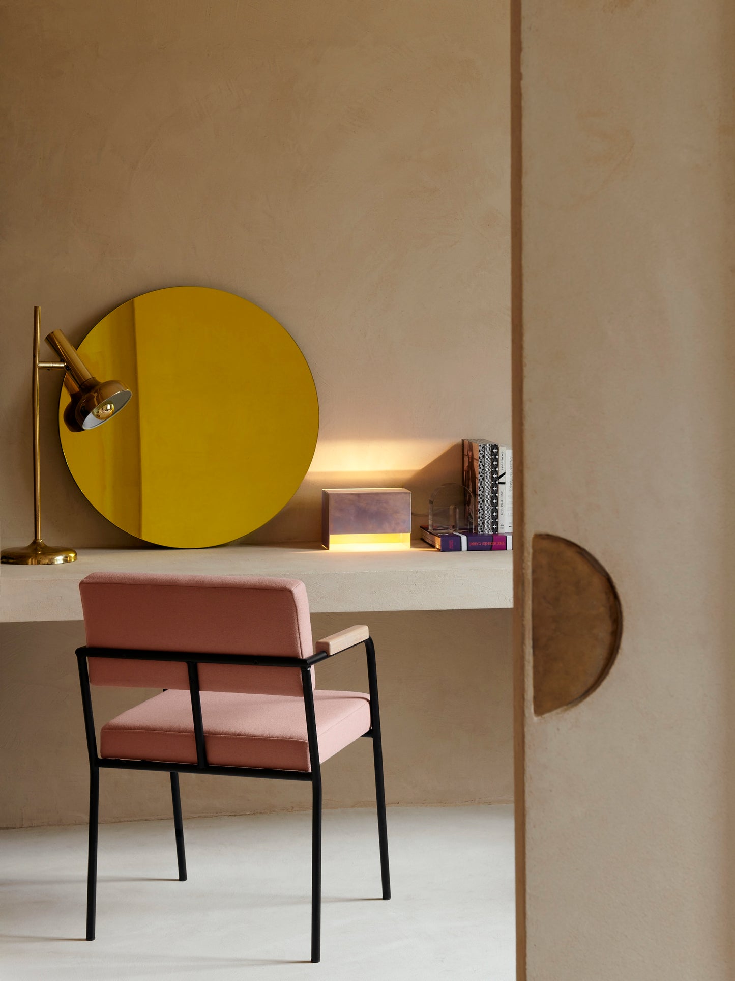 FEST Monday eetkamerstoel met armleuning naturel Coda 2 422