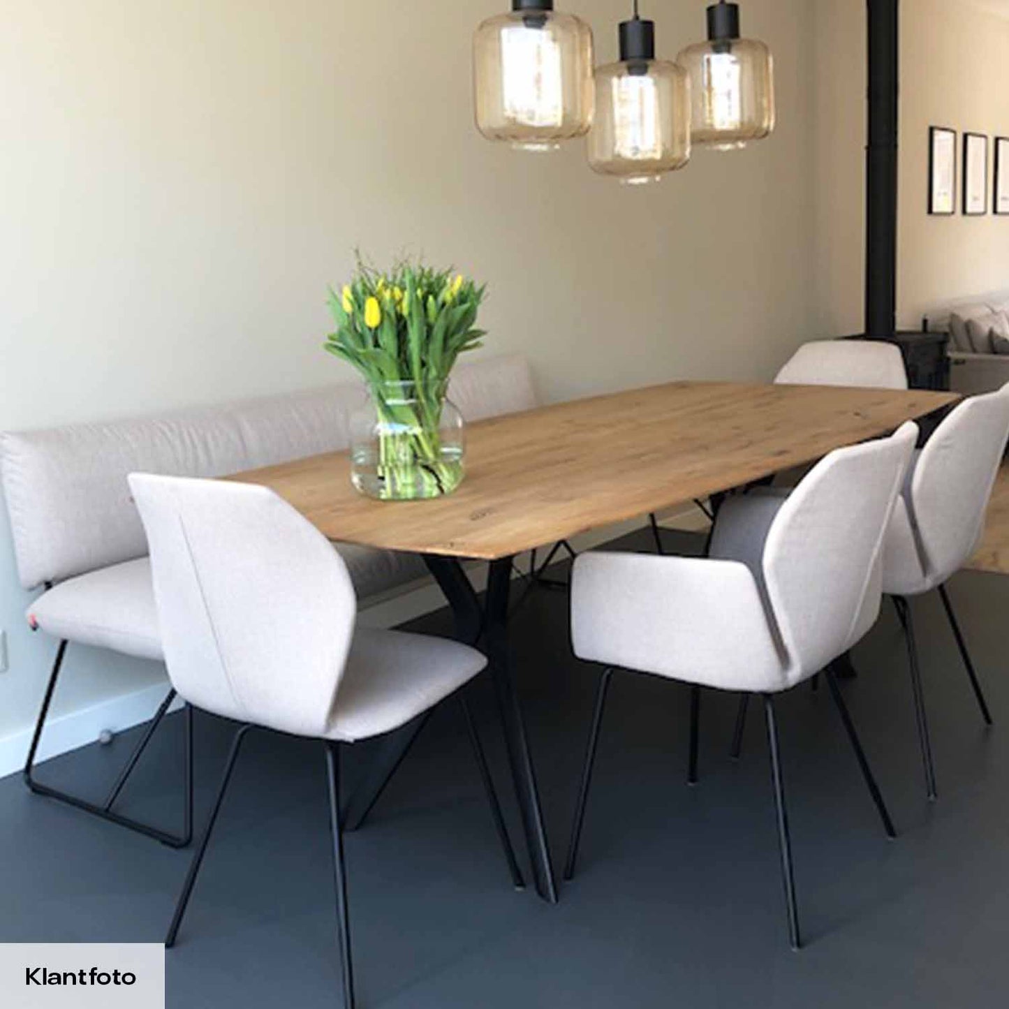 Mobitec Mood #91 M1510 eetkamerstoel Genova Cognac poot zwart