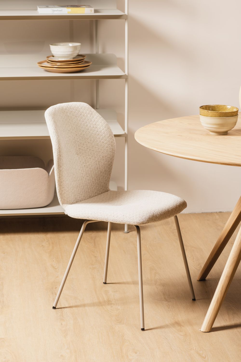 Mobitec Mood #91 M1510 eetkamerstoel Genova Cognac poot zwart