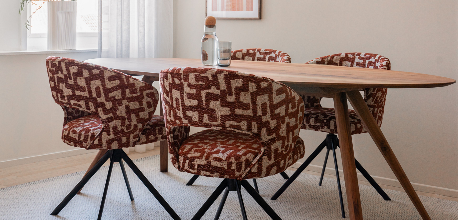 Rode eetkamerstoelen