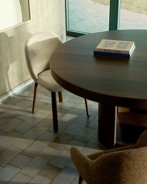 Kave Home Artis eettafel uitschuifbaar rond Ø120 cm Dark brown