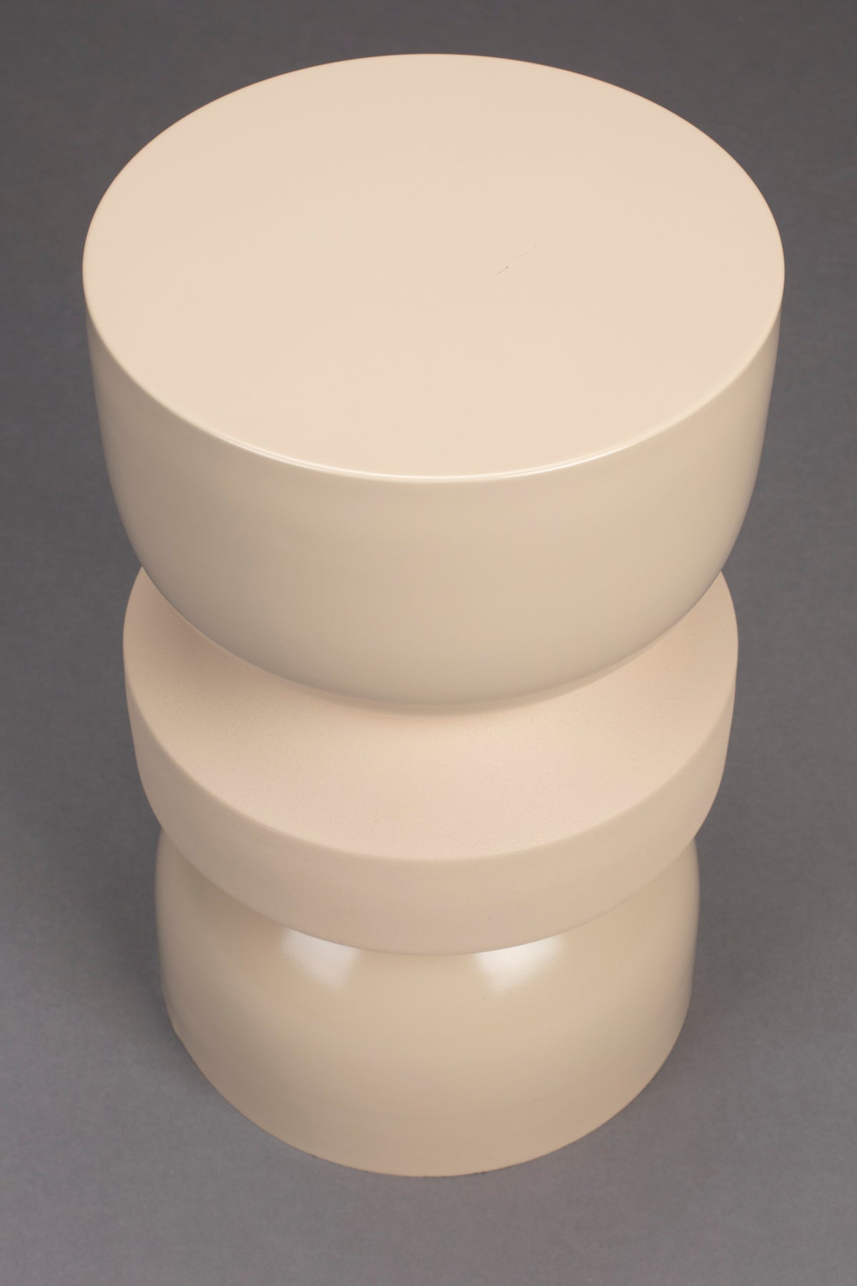 Dutchbone Apollo bijzettafel Beige