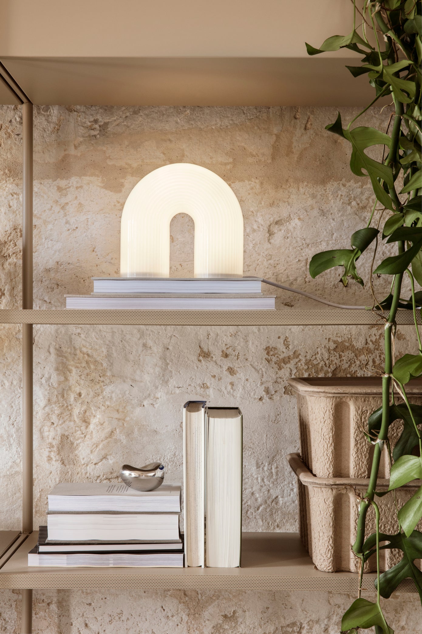Ferm Living Vuelta tafellamp 21,5x21,5 cm Wit
