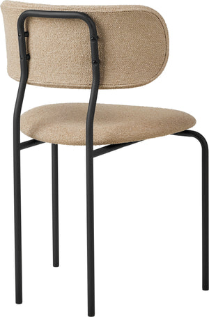 Gubi Coco eetkamerstoel gestoffeerd Dedar Boucle 004