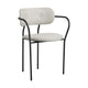 Gubi Coco armstoel gestoffeerd Dedar Eero 106