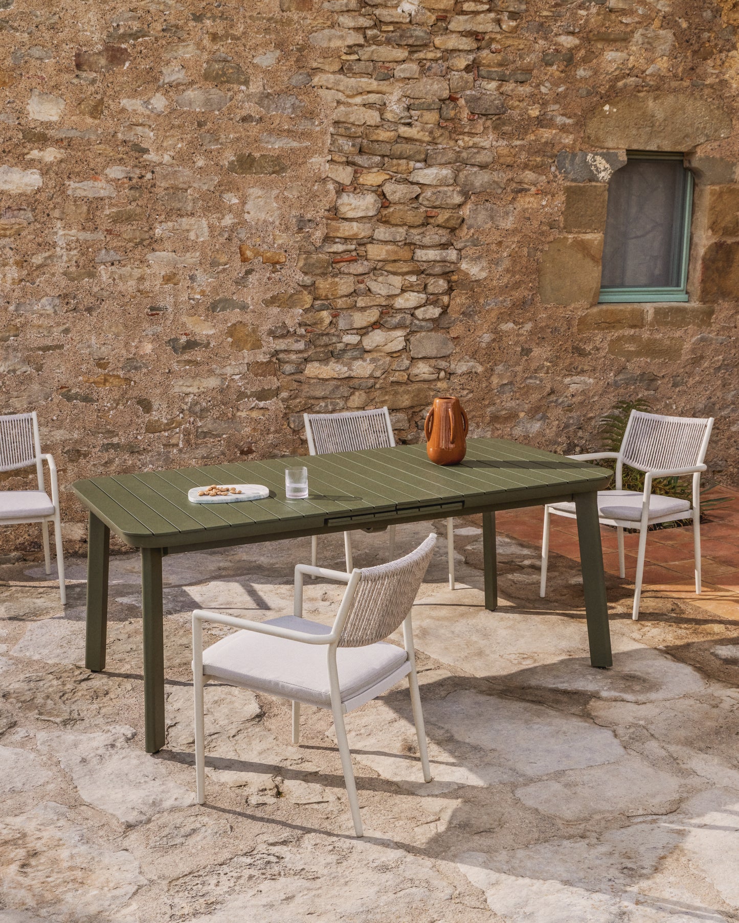 Kave Home Izola tuintafel uitschuifbaar rechthoek 185x100 cm Green