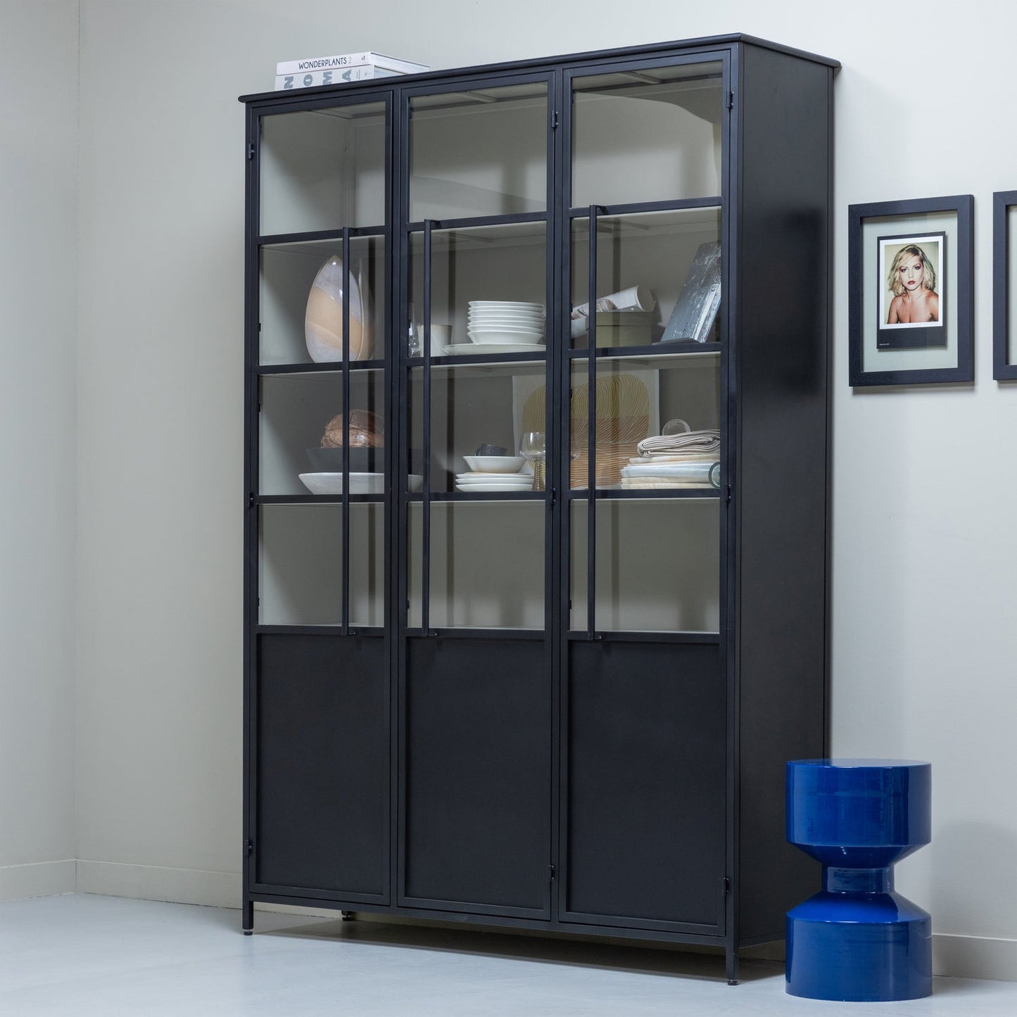 WOOOD Exhibit vitrinekast XL 3-deurs Zwart