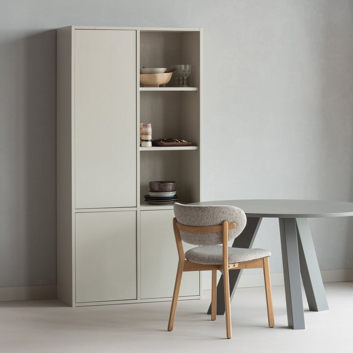 WOOOD Rhonda eettafel Ø129 cm Warmgrijs
