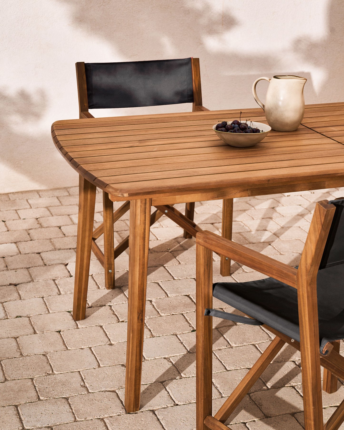 Kave Home Thianna tuintafel Naturel
