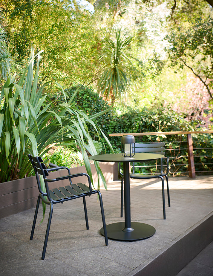 Houe Pico tuintafel Ø64 cm Cayenne rond onderstel