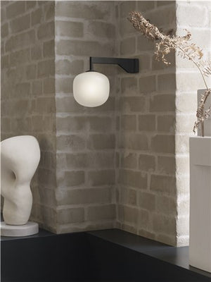 Muuto Rime wandlamp Black