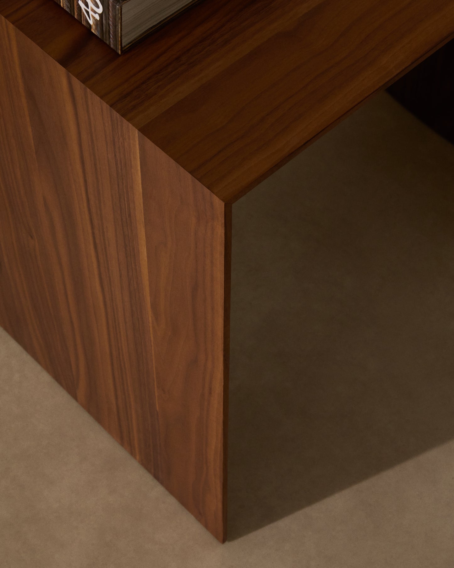 Kave Home Litto bijzettafel 55x40 cm Brown