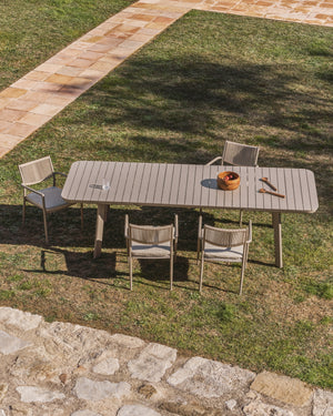 Kave Home Izola tuintafel uitschuifbaar rechthoek 220x100 cm Taupe