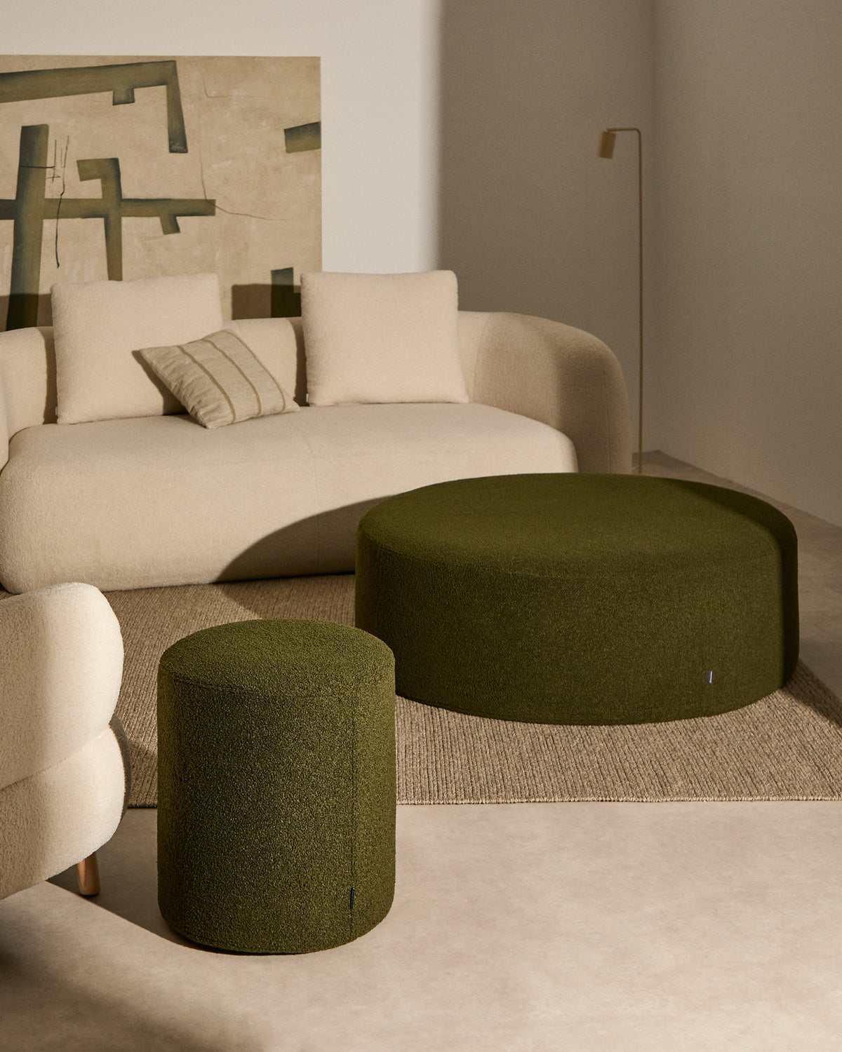 Kave Home Kaeli poef Ø90 cm bouclé Green