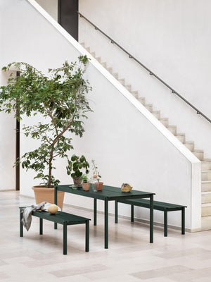Muuto Linear Steel tuinbank 170 cm Dark Green
