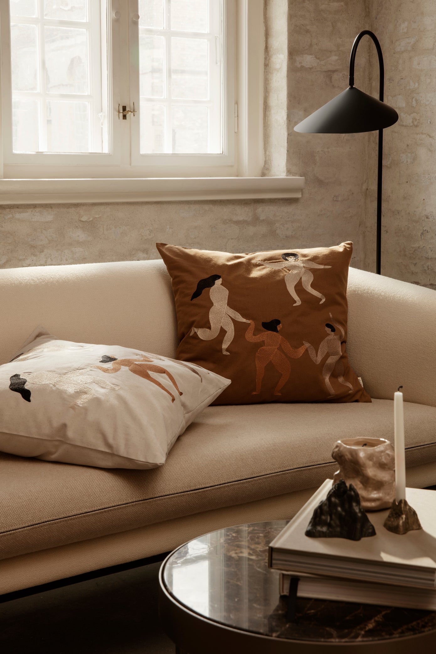 Ferm Living Arum vloerlamp Zwart