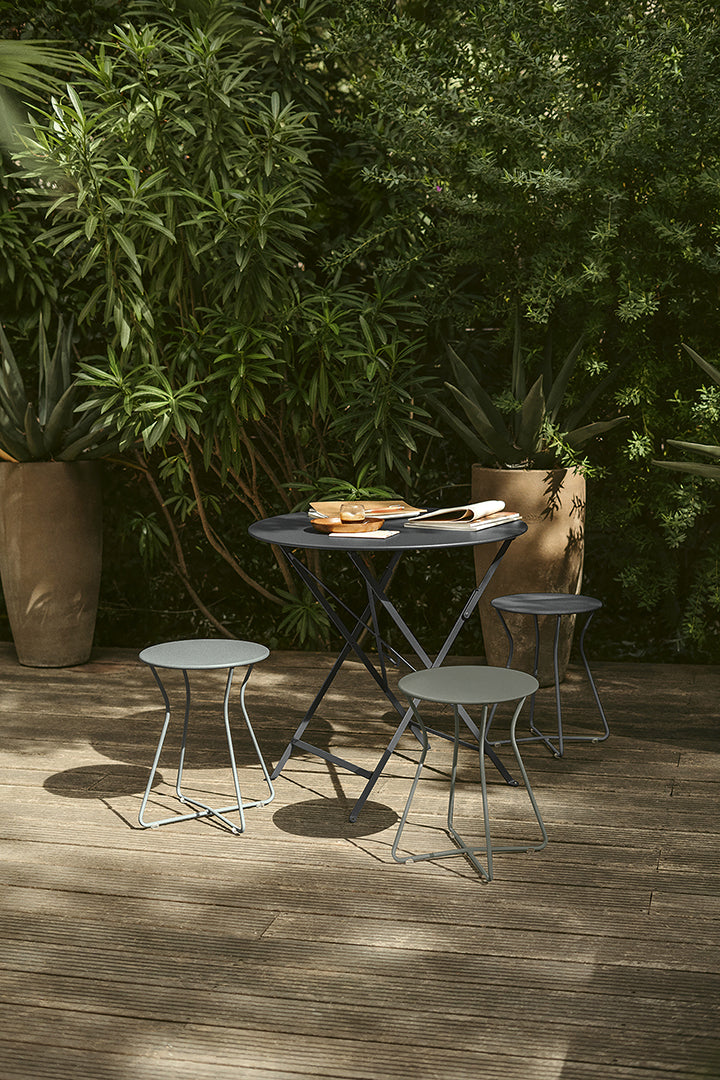 Fermob Bistro tuintafel Ø 77 cm Deep blue