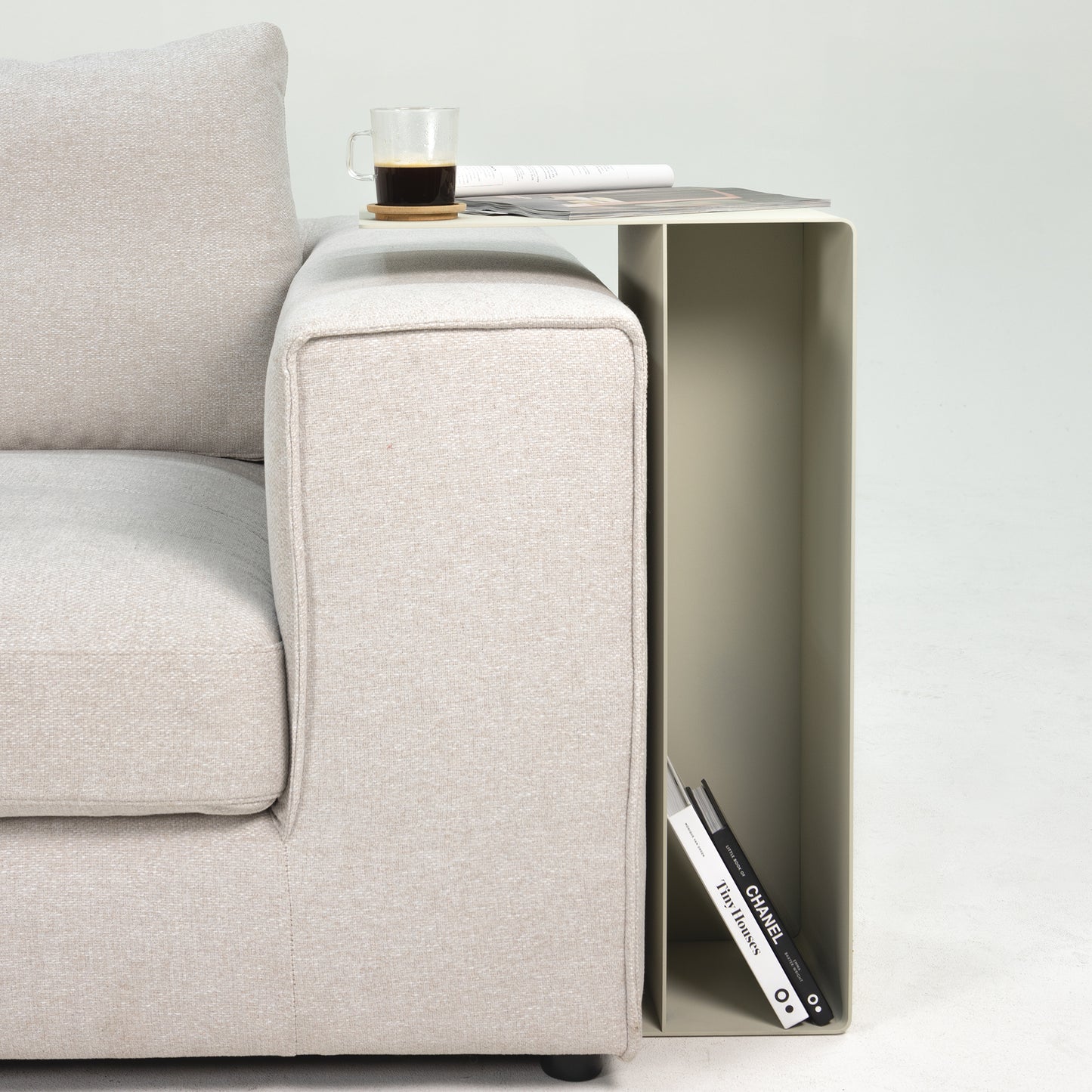 Spinder Design Slide High bijzettafel Sand