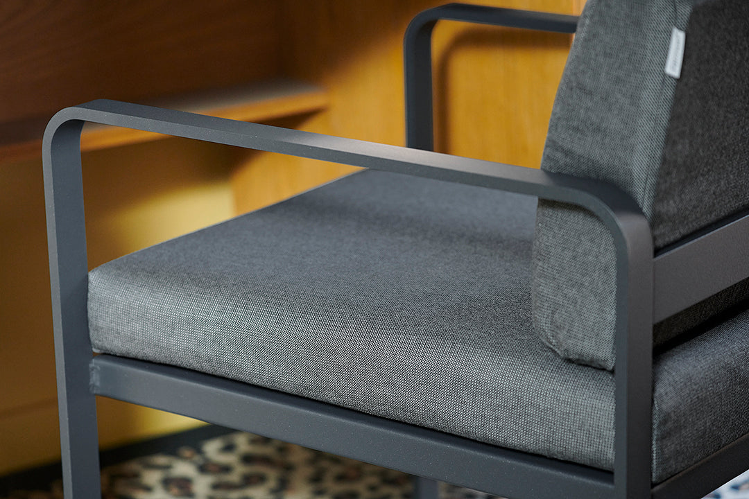 Fermob Bellevie dining armchair tuinstoel Cotton white - Grey taupe