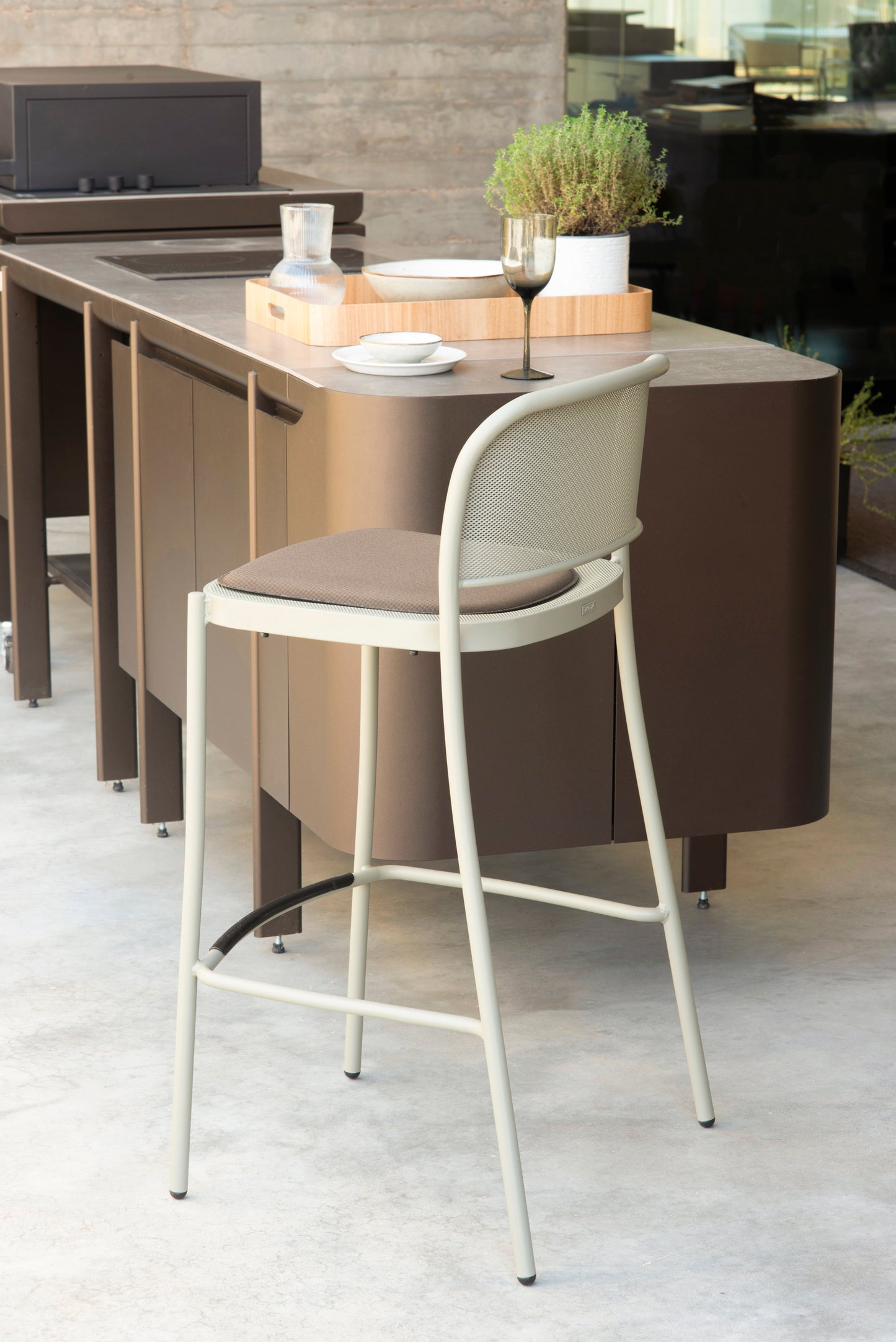 EMU Café barkruk H75 matt white