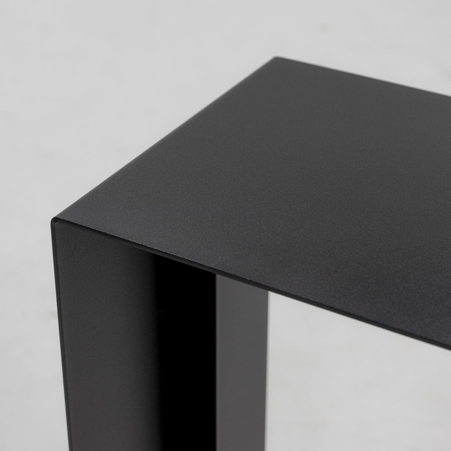 Spinder Design Bruce bijzettafel Zwart
