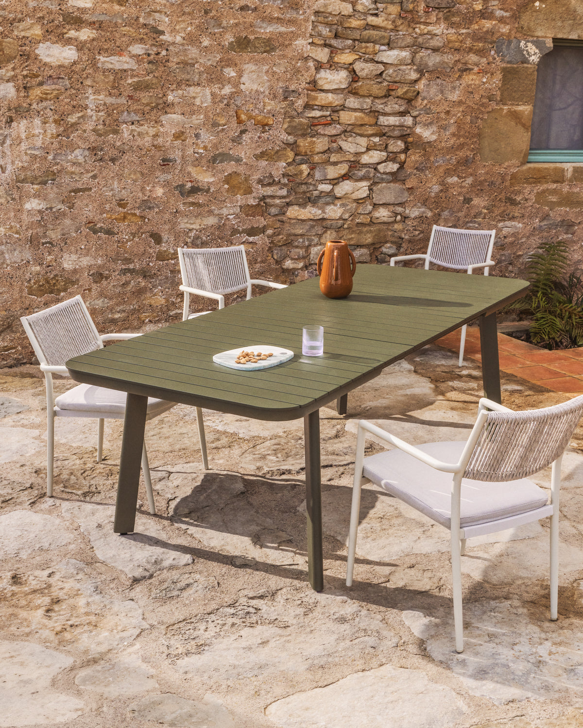 Kave Home Izola tuintafel uitschuifbaar rechthoek 220x100 cm Green