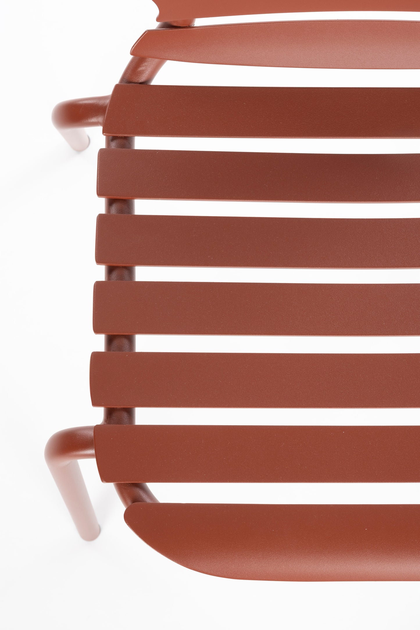Zuiver Vondel tuinstoel rood