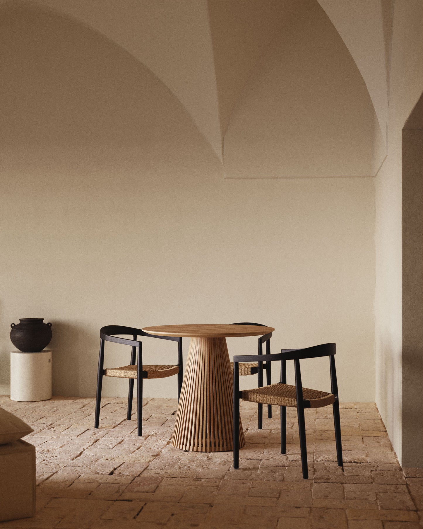 Kave Home Jeanette eettafel Ø90 cm Naturel