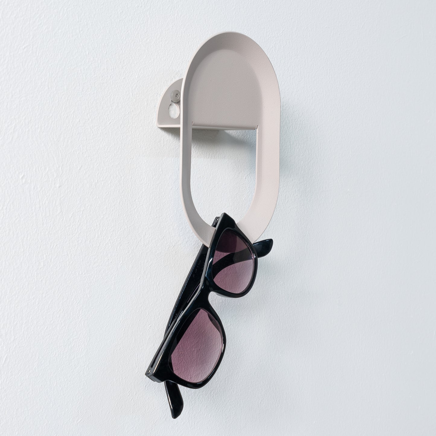 Spinder Design x Onmateria Design Coucou wandhaak Silky Taupe