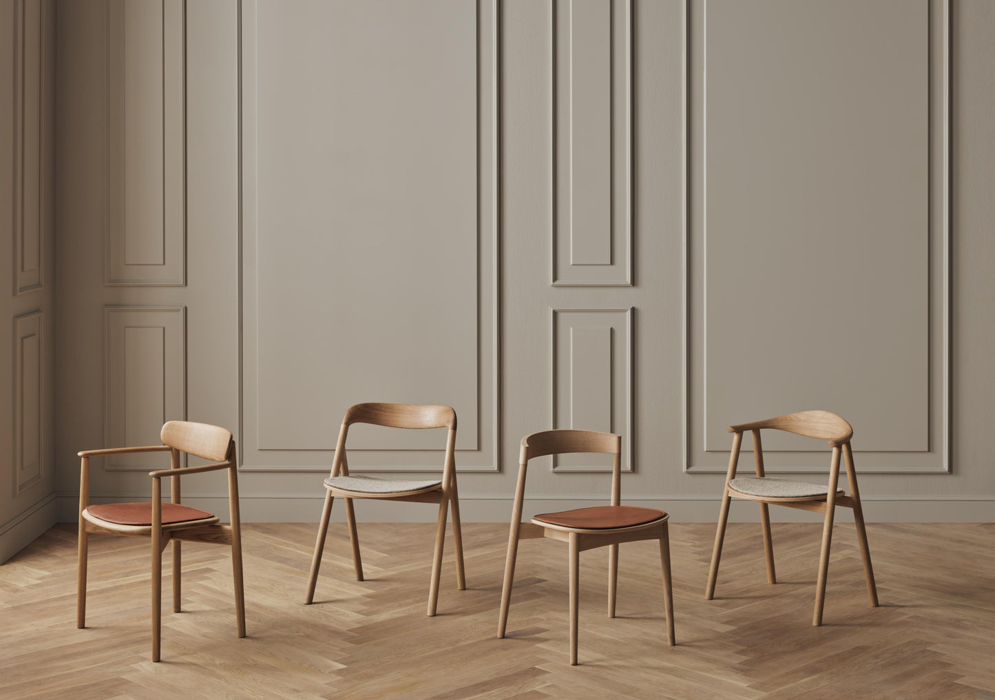 Bolia Merge eetkamerstoel Monza Beige geolied eiken