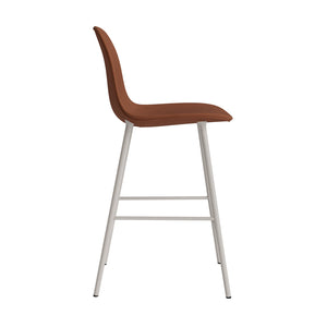 Normann Copenhagen Form barkruk H65 hoge rug leder Ultra 41574 vierpoot staal