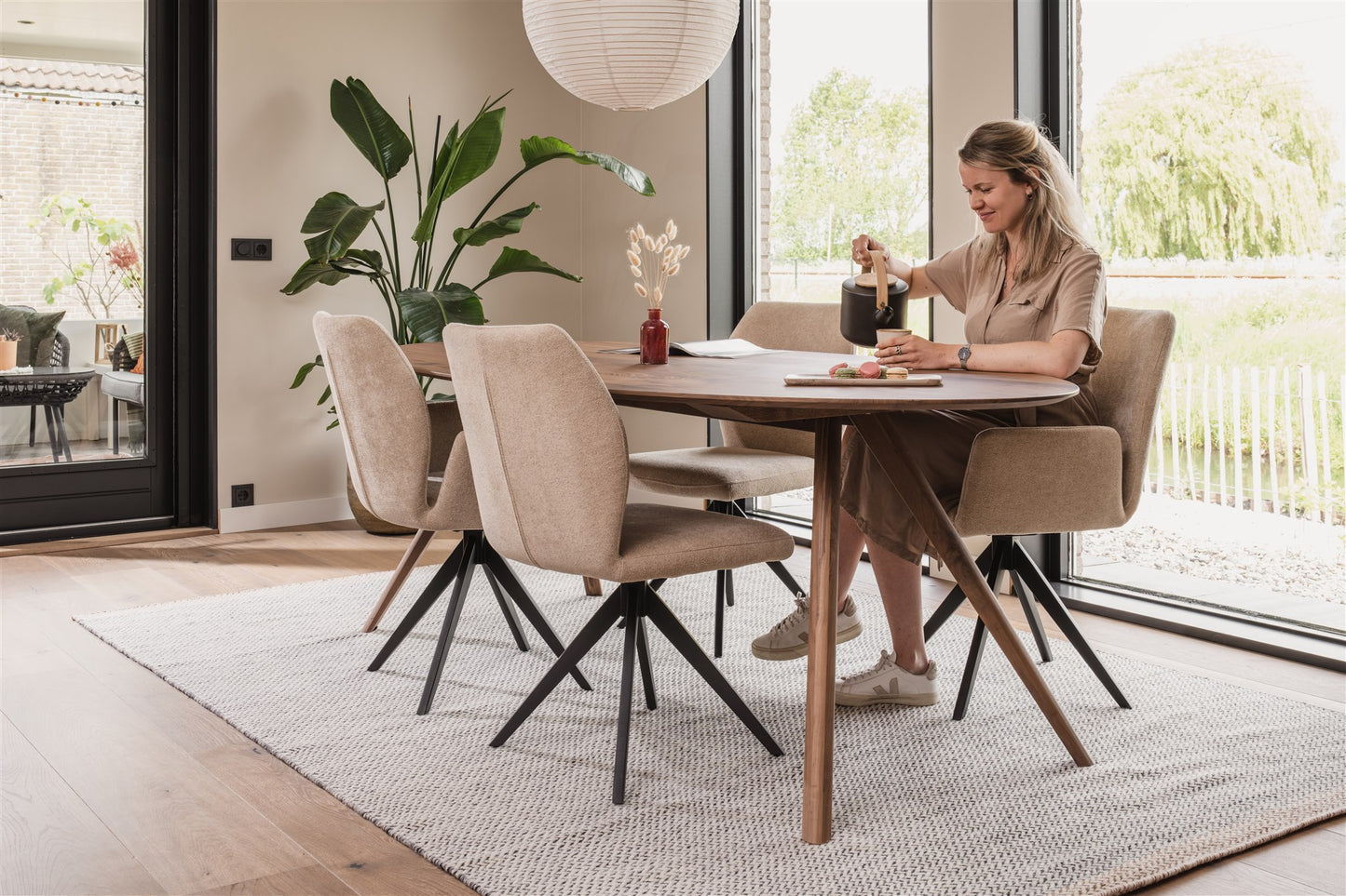 Jesper Home Ikata eetkamerstoel Mocha Mist cross black