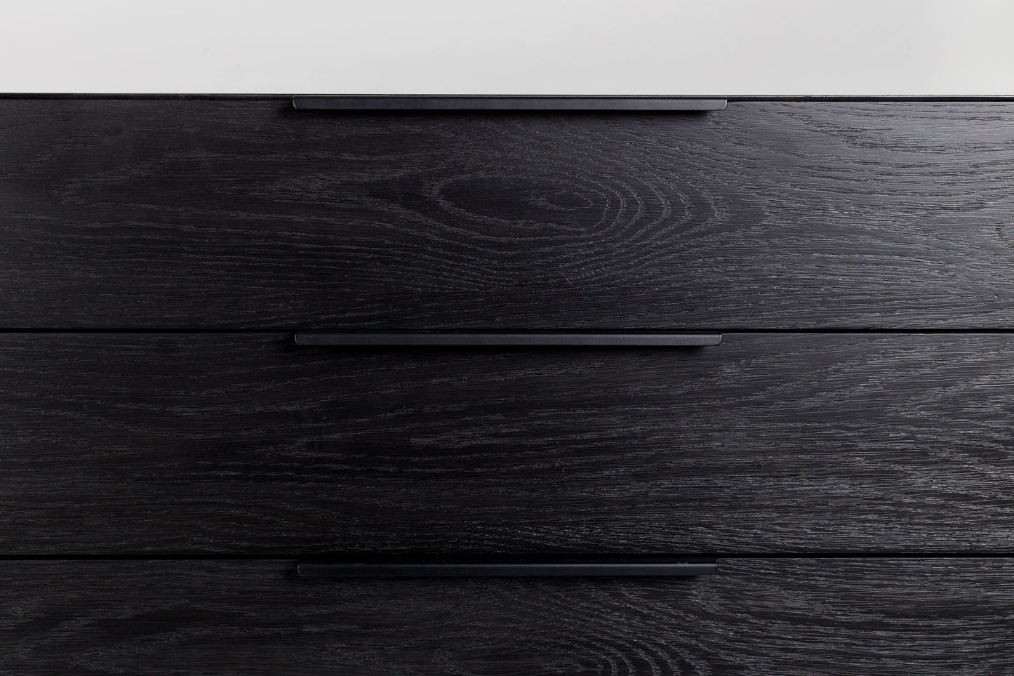 Zuiver Travis dressoir zwart eiken