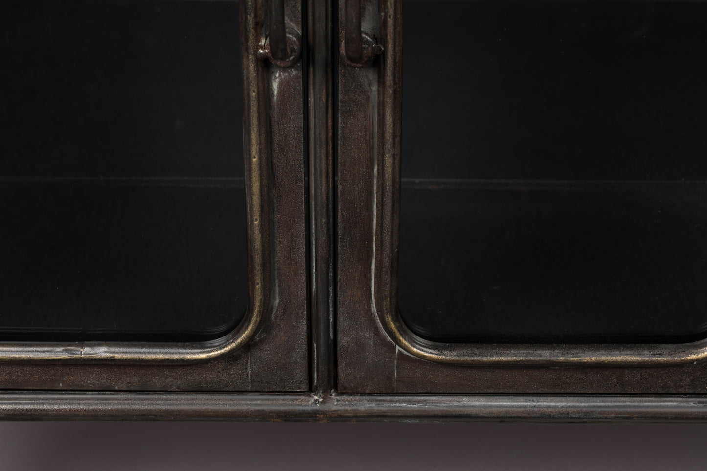 Dutchbone Denza dressoir Zwart