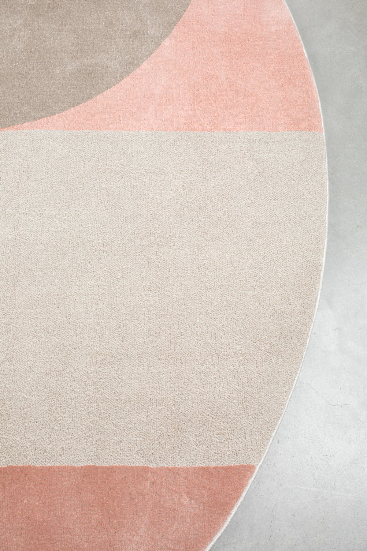 Zuiver Hilton vloerkleed Ø240 cm Grey/Pink