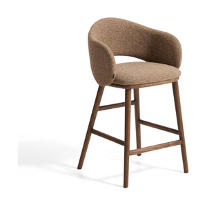 Kave Home Maina barkruk H65 dik chenille Bruin walnoot