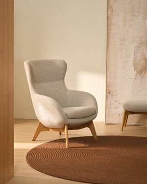 Kave Home Adiran fauteuil chenille Beige donker hout
