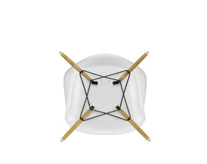 Vitra Eames DAW eetkamerstoel met arm Cotton White esdoorn