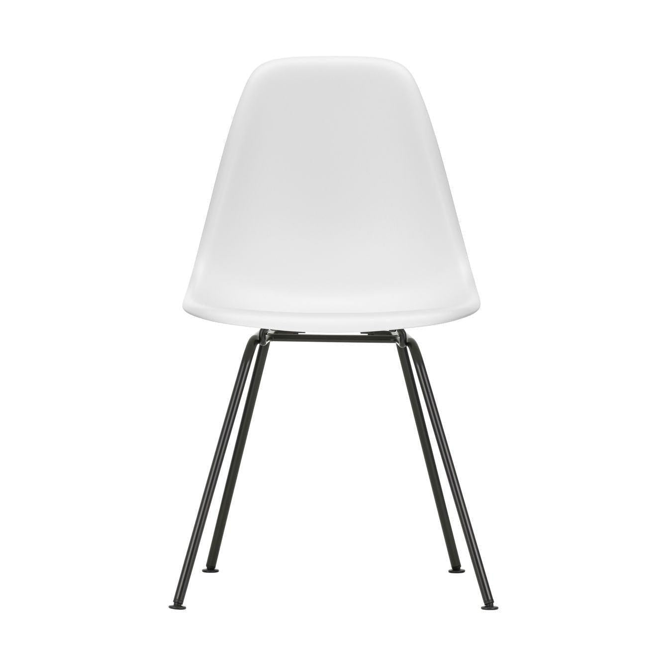 Vitra Eames DSX eetkamerstoel Cotton White zwart gepoedercoat