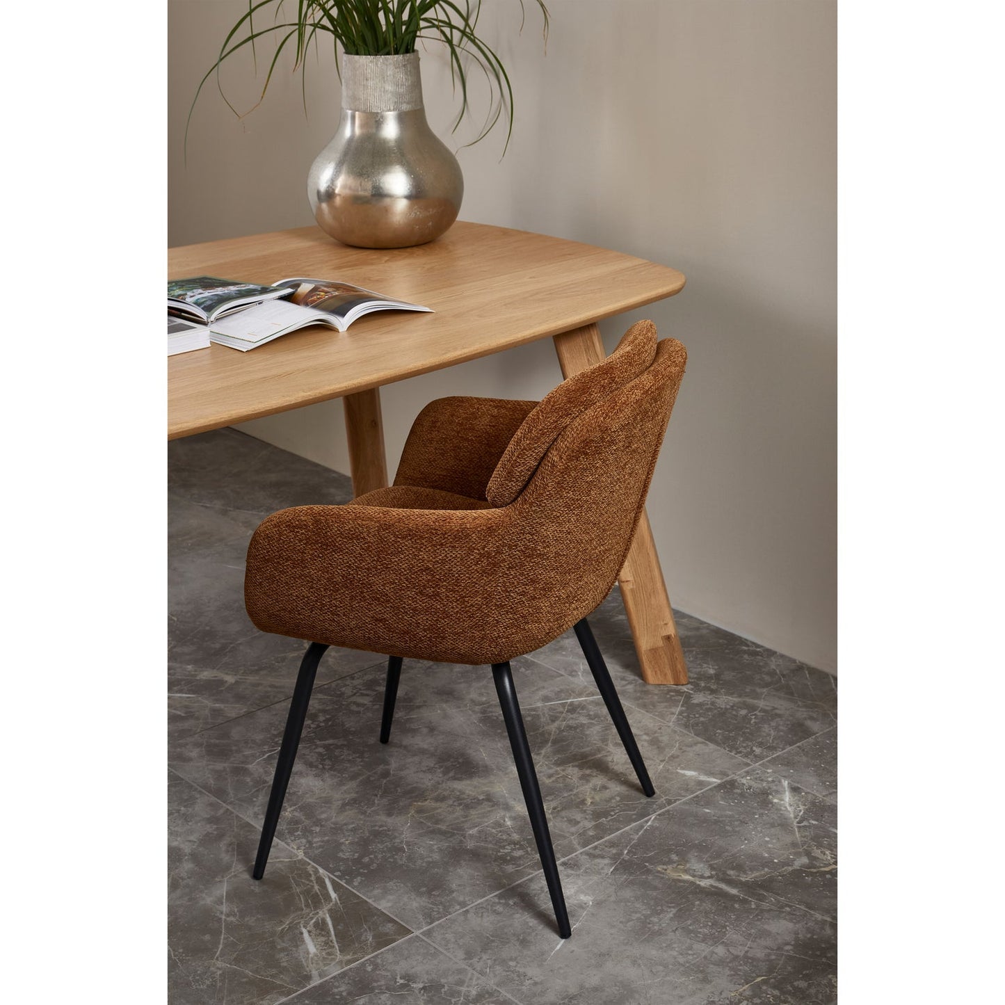 WOOOD Runa eetkamerstoel chenille Caramel