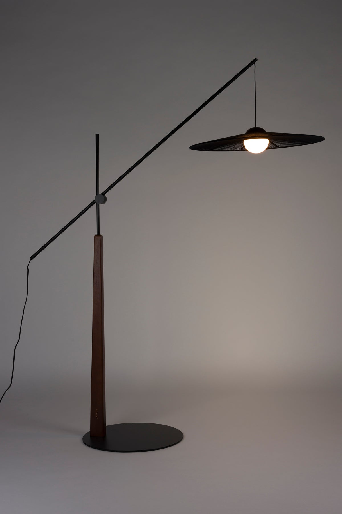 Zuiver Belle vloerlamp Black