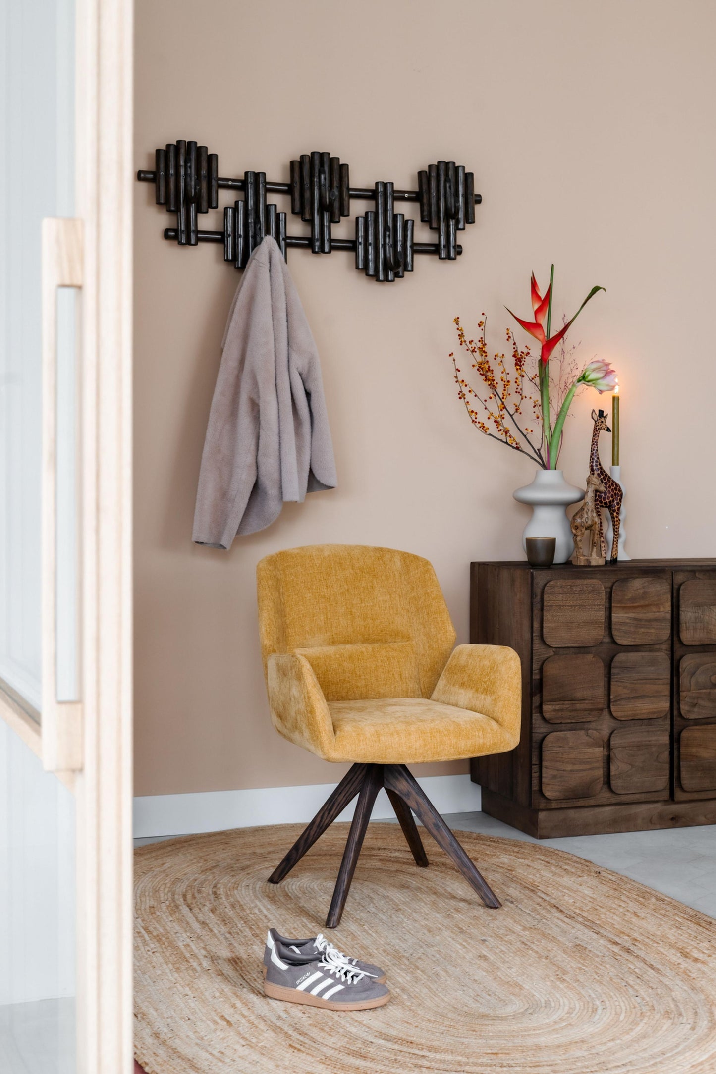 Jesper Home Myoko eetkamerstoel El Dorado revolve oak walnut