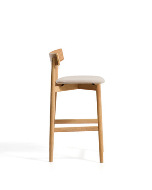 Kave Home Evera barkruk H67 chenille Grey/Beige met rugleuning