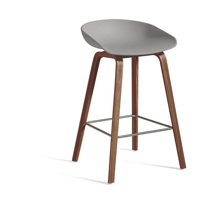 HAY About a Stool AAS 32 barkruk H65 walnoot Concrete Grey 2.0 - HAY About a Stool AAS 32 barkruk H65 walnoot Concrete Grey 2.0