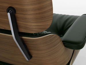 Vitra Eames Loungechair met ottoman Premium Leder Jade noten naturel
