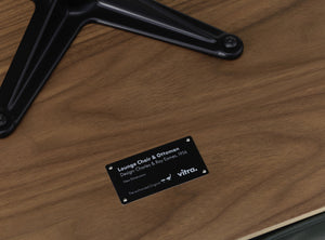 Vitra Eames Loungechair met ottoman Premium Leder Jade noten naturel