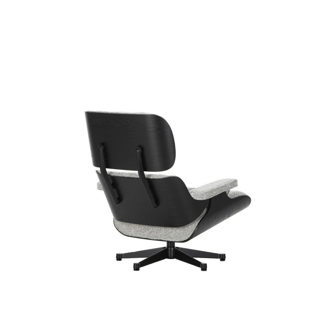 Vitra Eames Loungechair Nubia Salt'n Pepper kastanje zwart
