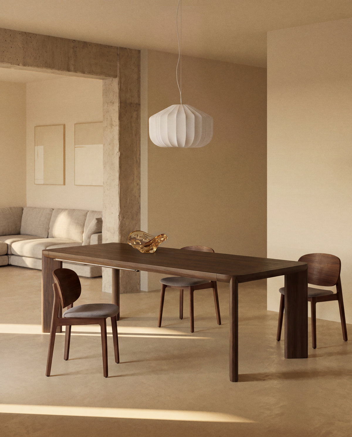 Kave Home Ludara eetkamerstoel chenille Grijs/Brown