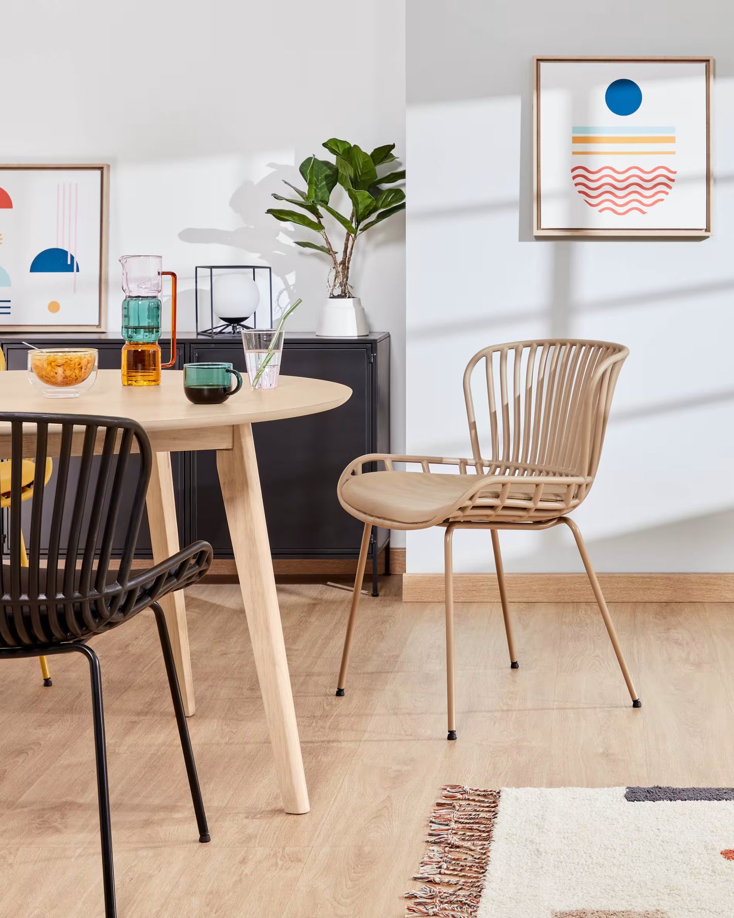Kave Home Surpik eetkamerstoel Beige