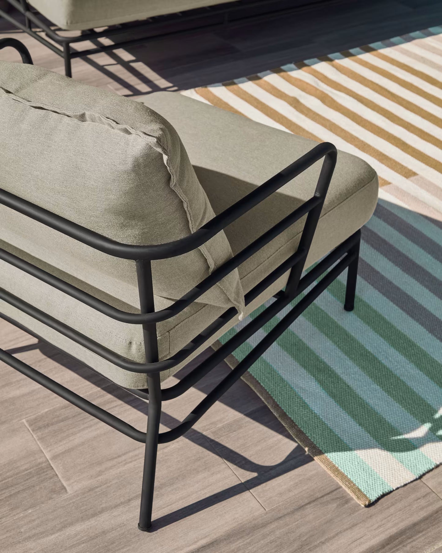 Kave Home Mareluz loungestoel Zwart